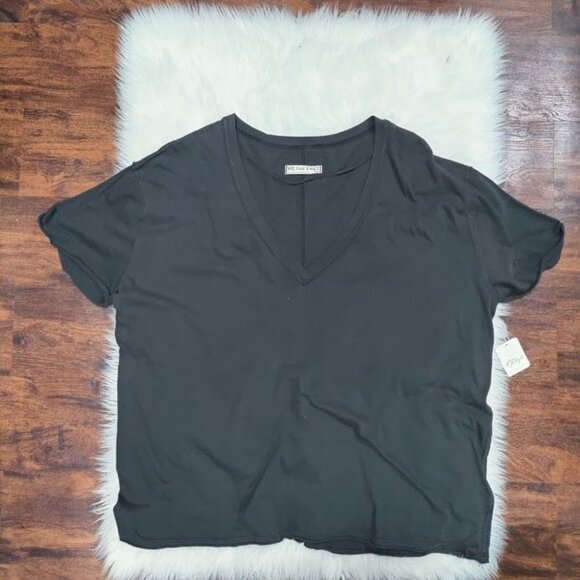 NWT We The Free Black Oversized Distressed Sundance Tee Free People Women's M - Picture 2 of 12